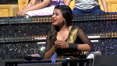 Pic 12: Arunita Kanjilal on SSS2 Day 15
Captain Arunita Kanjilal 's some beautiful moments in Super Star Singer 2, Day 15
Picture Courtesy: Sony TV India
NO COPYRIGHT INFRINGEMENT INTENDED
Keywords: Arunita Kanjilal, Super Star Singer 2, arunita, Day 15