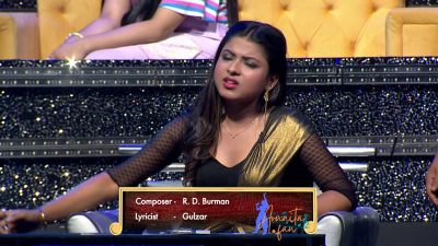 Pic 19: Arunita Kanjilal on SSS2 Day 15
Captain Arunita Kanjilal 's some beautiful moments in Super Star Singer 2, Day 15
Picture Courtesy: Sony TV India
NO COPYRIGHT INFRINGEMENT INTENDED
Keywords: Arunita Kanjilal, Super Star Singer 2, arunita, Day 15