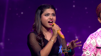 Captain Arunita Kanjilal had some beautiful moments in Superstar Singer Season 2, Day 15
Picture Courtesy: Sony TV India
Keywords: Arunita Kanjilal;Day 15;Episode 15;Superstar Singer Season 2