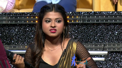 Pic 68: Arunita Kanjilal on SSS2 Day 16
Captain Arunita Kanjilal 's some beautiful moments in Super Star Singer 2, Day 16
Picture Courtesy: Sony Tv India
NO COPYRIGHT INFRINGEMENT INTENDED
Keywords: Arunita Kanjilal, Super Star Singer 2, arunita