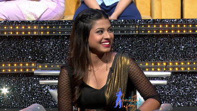 Pic 47: Arunita Kanjilal on SSS2 Day 16
Captain Arunita Kanjilal 's some beautiful moments in Super Star Singer 2, Day 16
Picture Courtesy: Sony Tv India
NO COPYRIGHT INFRINGEMENT INTENDED
Keywords: Arunita Kanjilal, Super Star Singer 2, arunita