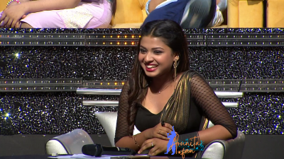 Pic 7: Arunita Kanjilal on SSS2 Day 16
Captain Arunita Kanjilal 's some beautiful moments in Super Star Singer 2, Day 16
Picture Courtesy: Sony Tv India
NO COPYRIGHT INFRINGEMENT INTENDED
Keywords: Arunita Kanjilal, Super Star Singer 2, arunita