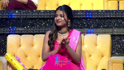 Arunita Kanjilal on SSS2 Day 31 pic- (9)
Captain Arunita Kanjilal's some special moments in Superstar Singer Season 2, Day 31
Broadcast Date: 6th August 2022
Picture Courtesy: Sony TV India
Keywords: Arunita Kanjilal;Day 31;Episode 31;Superstar Singer Season 2