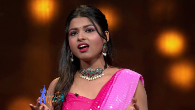 Arunita Kanjilal on SSS2 Day 32 pic- (7)
Captain Arunita Kanjilal's some special moments in Superstar Singer Season 2, Day 32
Broadcast Date: 7th August 2022
Picture Courtesy: Sony TV India
Keywords: Arunita Kanjilal;Day 32;Episode 32;Superstar Singer Season 2