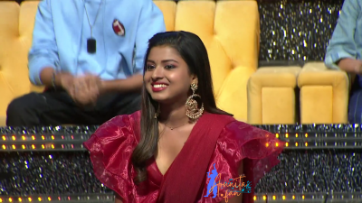 Arunita Kanjilal on SSS2 Day 17 pic- (10)
Captain Arunita Kanjilal 's some beautiful moments in Super Star Singer 2, Day 17
Broadcast Date: 18th June 2022
Picture Courtesy: Sony TV India
NO COPYRIGHT INFRINGEMENT INTENDED
Keywords: Arunita Kanjilal;Day 17;Episode 17;Superstar Singer Season 2