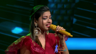 Arunita Kanjilal on SSS2 Day 17 pic- (16)
Captain Arunita Kanjilal 's some beautiful moments in Super Star Singer 2, Day 17
Broadcast Date: 18th June 2022
Picture Courtesy: Sony TV India
NO COPYRIGHT INFRINGEMENT INTENDED
Keywords: Arunita Kanjilal;Day 17;Episode 17;Superstar Singer Season 2