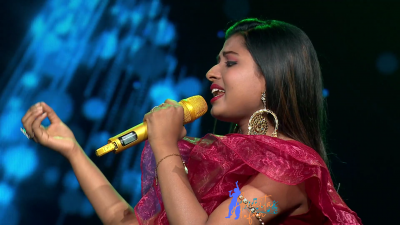 Arunita Kanjilal on SSS2 Day 17 pic- (22)
Captain Arunita Kanjilal 's some beautiful moments in Super Star Singer 2, Day 17
Broadcast Date: 18th June 2022
Picture Courtesy: Sony TV India
NO COPYRIGHT INFRINGEMENT INTENDED
Keywords: Arunita Kanjilal;Day 17;Episode 17;Superstar Singer Season 2