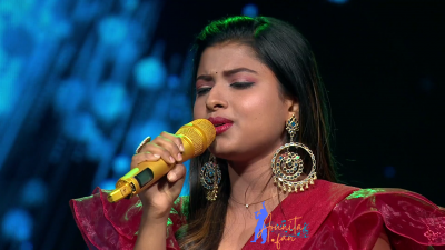 Arunita Kanjilal on SSS2 Day 17 pic- (26)
Captain Arunita Kanjilal 's some beautiful moments in Super Star Singer 2, Day 17
Broadcast Date: 18th June 2022
Picture Courtesy: Sony TV India
NO COPYRIGHT INFRINGEMENT INTENDED
Keywords: Arunita Kanjilal;Day 17;Episode 17;Superstar Singer Season 2