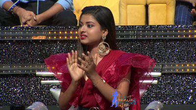 Arunita Kanjilal on SSS2 Day 17 pic- (34)
Captain Arunita Kanjilal 's some beautiful moments in Super Star Singer 2, Day 17
Broadcast Date: 18th June 2022
Picture Courtesy: Sony TV India
NO COPYRIGHT INFRINGEMENT INTENDED
Keywords: Arunita Kanjilal;Day 17;Episode 17;Superstar Singer Season 2