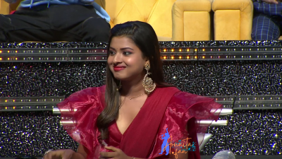 Arunita Kanjilal on SSS2 Day 17 pic- (9)
Captain Arunita Kanjilal 's some beautiful moments in Super Star Singer 2, Day 17
Broadcast Date: 18th June 2022
Picture Courtesy: Sony TV India
NO COPYRIGHT INFRINGEMENT INTENDED
Keywords: Arunita Kanjilal;Day 17;Episode 17;Superstar Singer Season 2