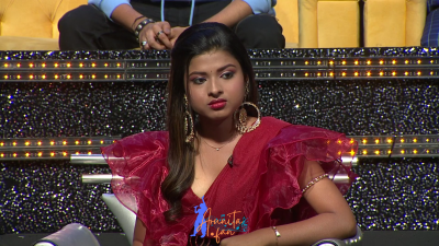 Arunita Kanjilal on SSS2 Day 18 pic- (10)
Captain Arunita Kanjilal 's some beautiful moments in Superstar Singer Season 2, Day 18
Broadcast Date: 19th June 2022
Picture Courtesy: Sony TV India
NO COPYRIGHT INFRINGEMENT INTENDED
Keywords: Arunita Kanjilal;Day 18;Episode 18;Superstar Singer Season 2