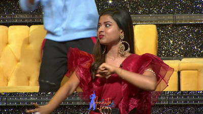 Arunita Kanjilal on SSS2 Day 18 pic- (1)
Captain Arunita Kanjilal 's some beautiful moments in Superstar Singer Season 2, Day 18
Broadcast Date: 19th June 2022
Picture Courtesy: Sony TV India
NO COPYRIGHT INFRINGEMENT INTENDED
Keywords: Arunita Kanjilal;Day 18;Episode 18;Superstar Singer Season 2