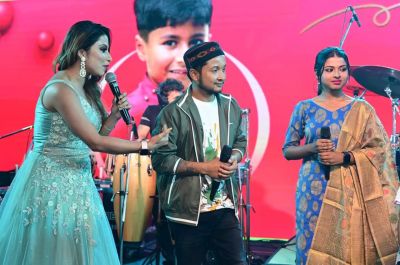 FB_IMG_1659600627153
Keywords: Arunita Kanjilal;Live Event