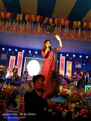 FB_IMG_1659375264067
Keywords: Arunita Kanjilal;Concert