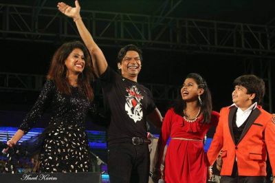 Lill Champ Tour 2015 -Fort Lauderdale
Arunita Kanjilal in USA Tour 2015
Co-Singer: Shaan, Ambli Menon, Gagan Gaonkar
Host: Shri Balalji Entertainment Inc./Intense DMV
Date: 29 May 2015
Keywords: Arunita Kanjilal; Fort Lauderdale 2015; Lill Champ Tour 2015